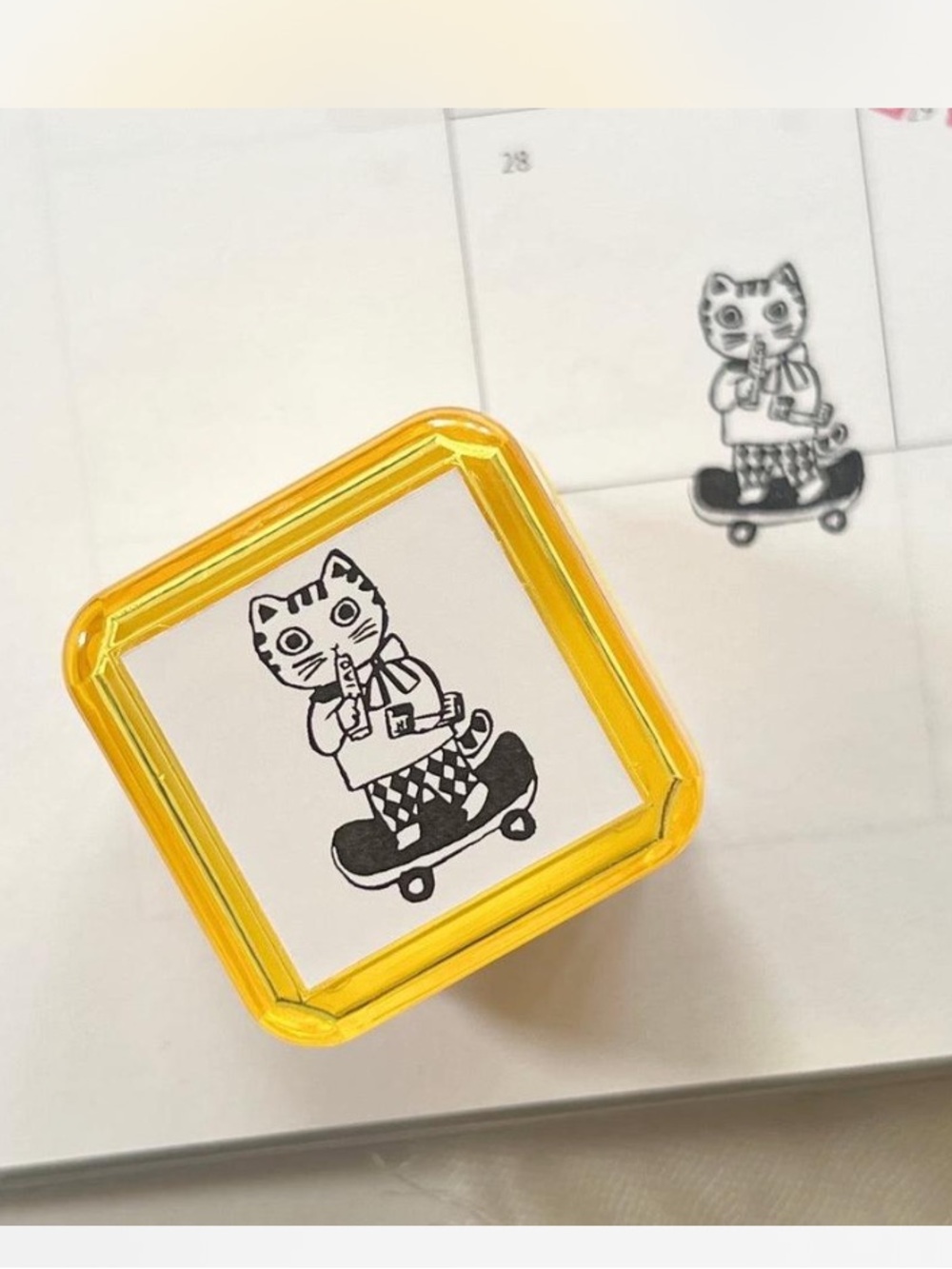 Sanby x Yumi Kitagishi Pre-Inked Stamp - Outgoing Cat